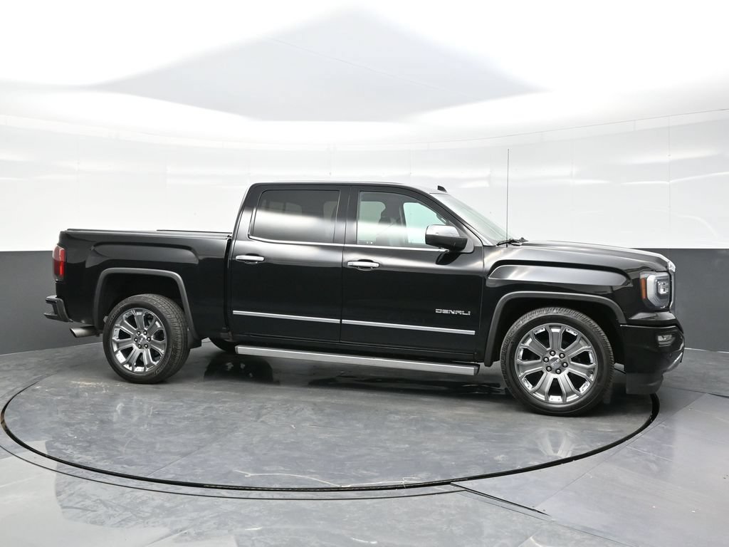 Used 2018 GMC Sierra 1500 Denali w/ Denali Ultimate Package AWD/4WD image 8