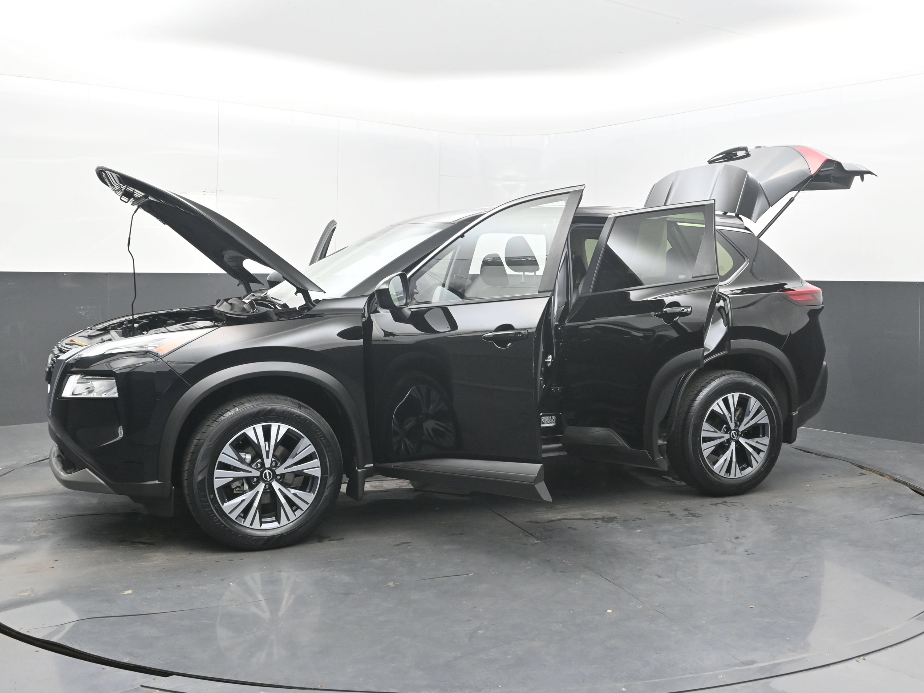 Used 2023 Nissan Rogue SV FWD image 33