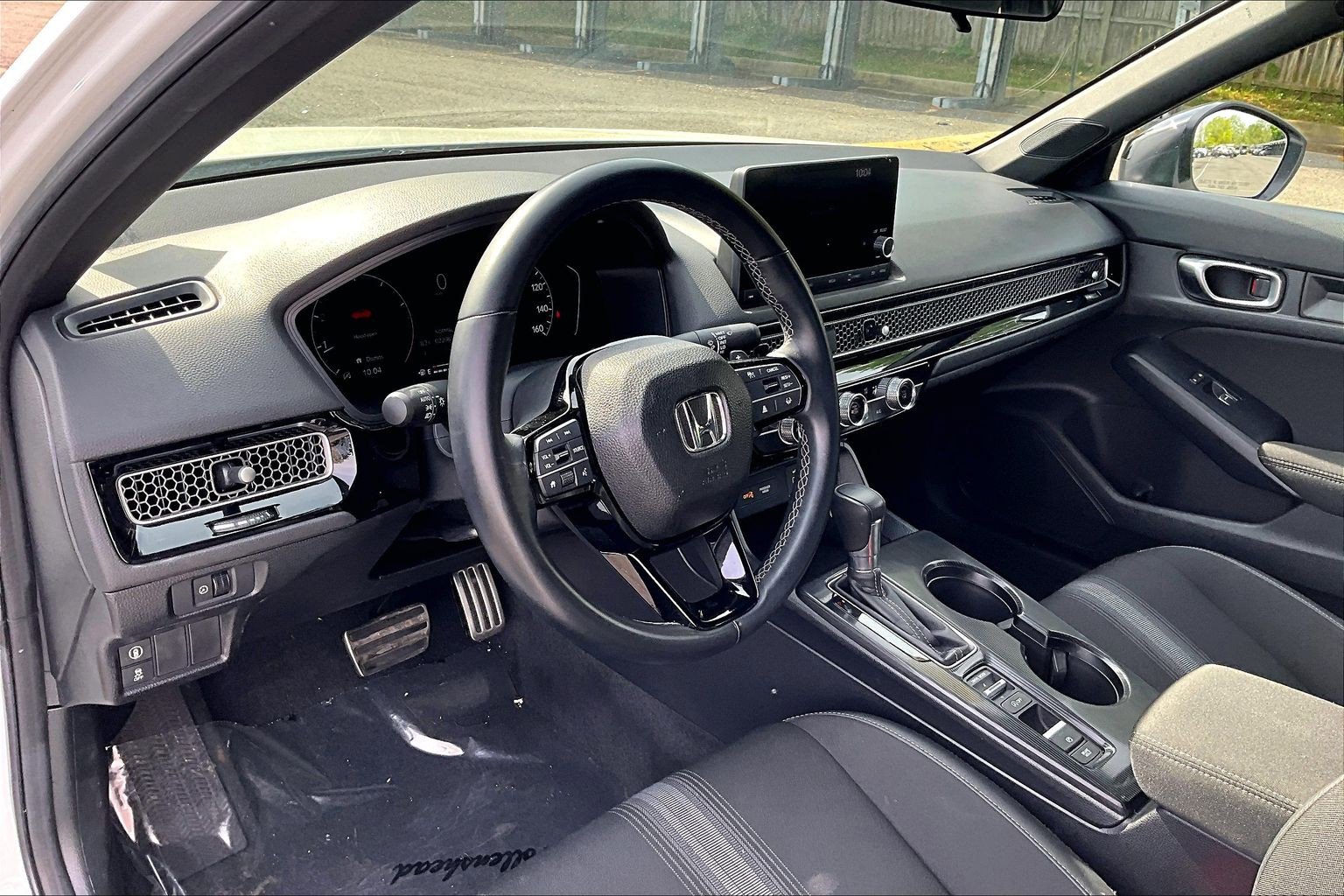 Used 2023 Honda Civic Sport image 13