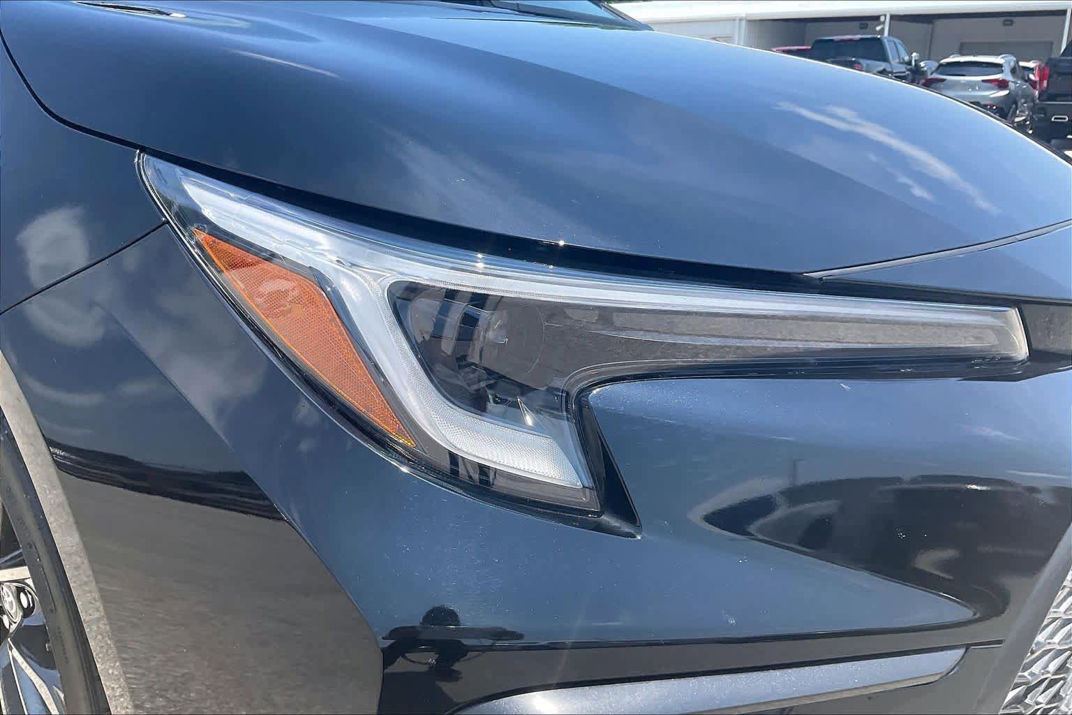 Used 2025 Toyota Corolla SE FWD image 27