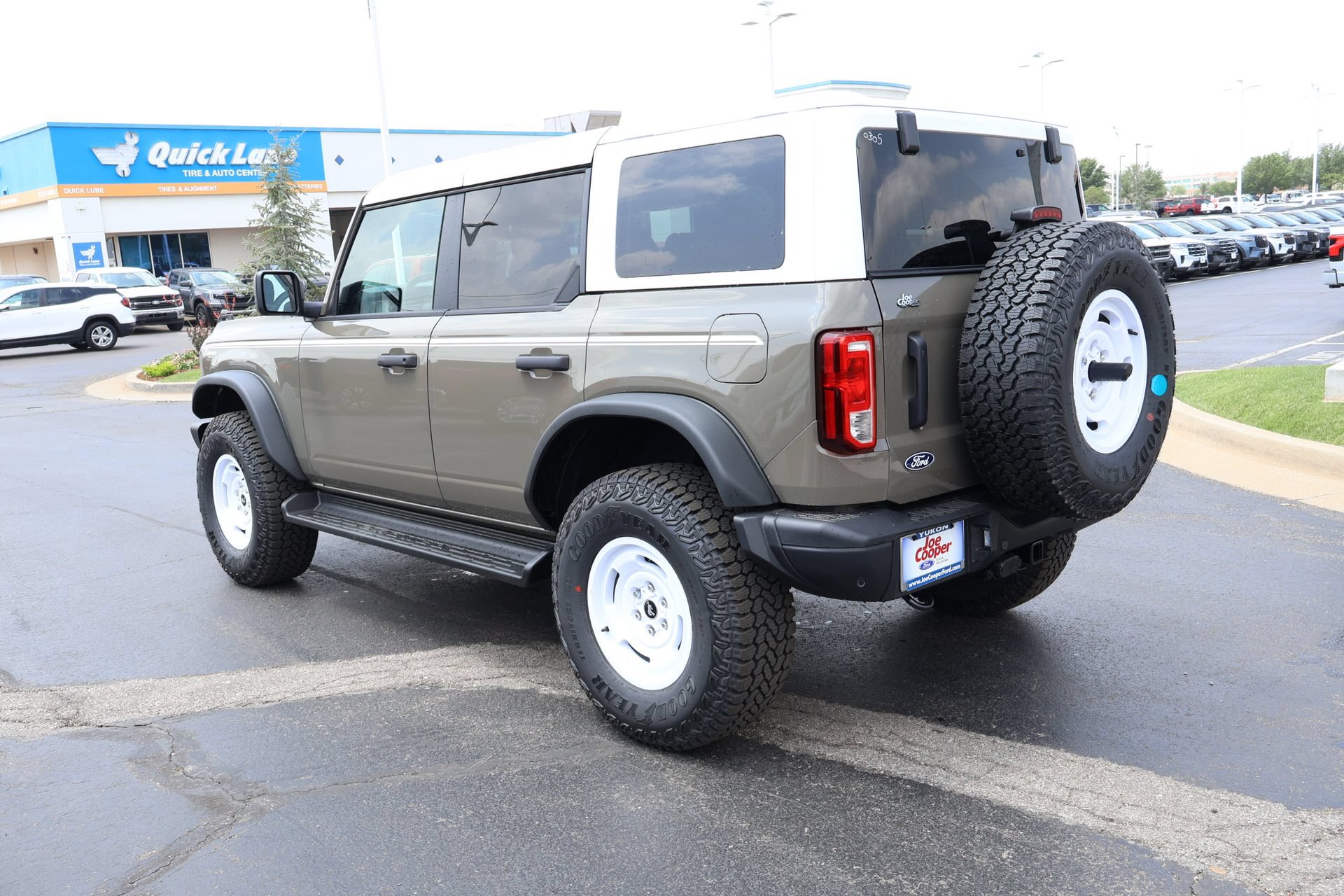 New 2026 Ford Bronco Heritage Edition AWD/4WD image 25