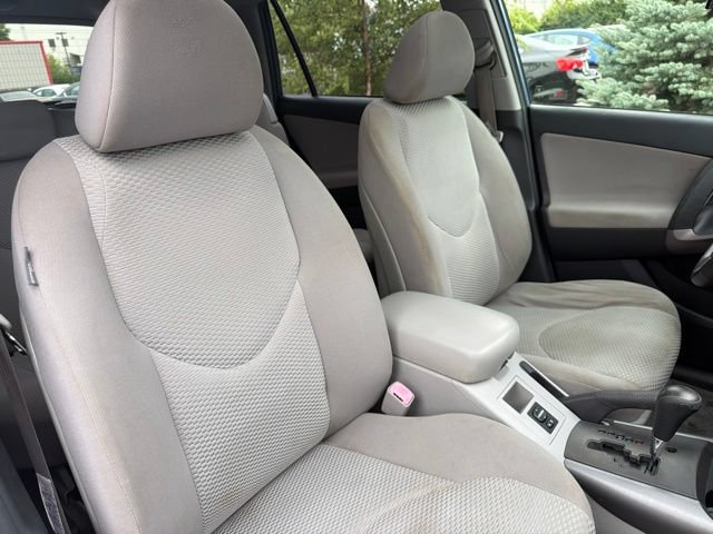 Used 2006 Toyota RAV4 Limited FWD image 30
