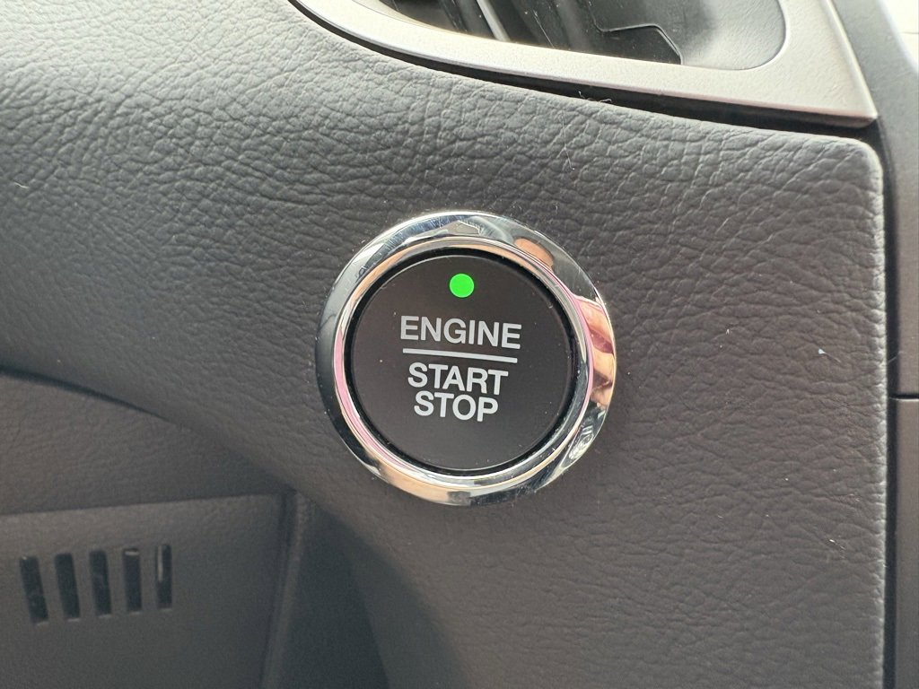 Used 2020 Ford Edge SEL w/ Convenience Package image 43