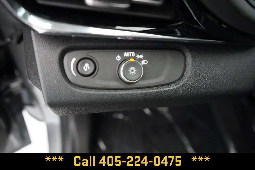 Used 2025 Buick Envista Avenir FWD image 31