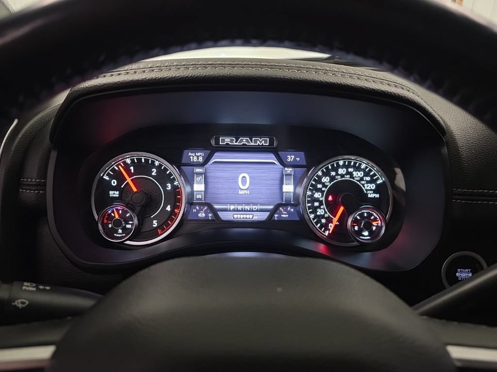 Used 2022 RAM 3500 Laramie AWD/4WD image 19