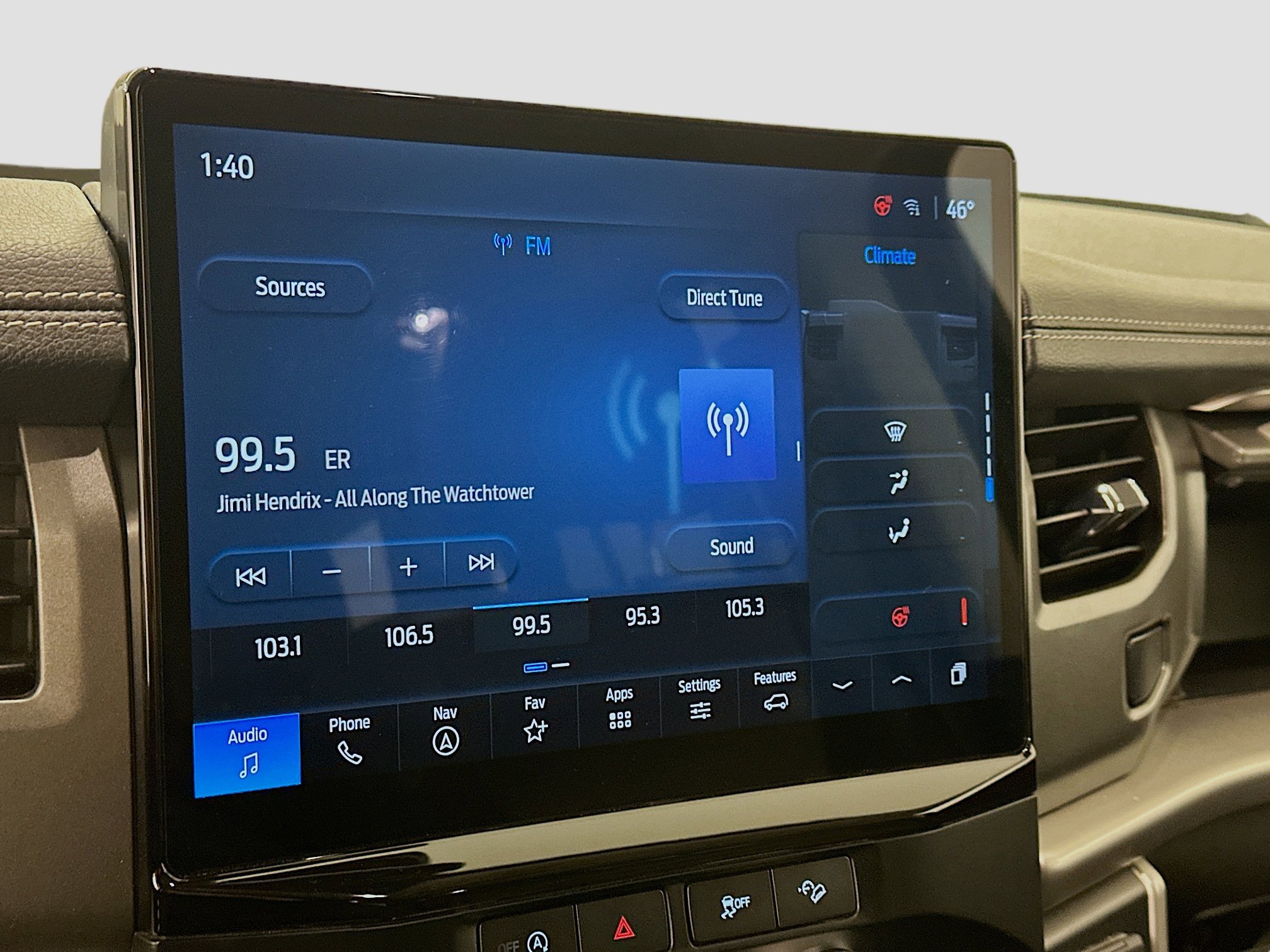 Used 2024 Ford Expedition XLT image 21