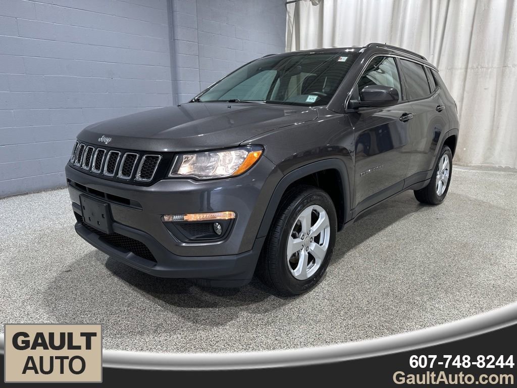 Used 2019 Jeep Compass Latitude image 4