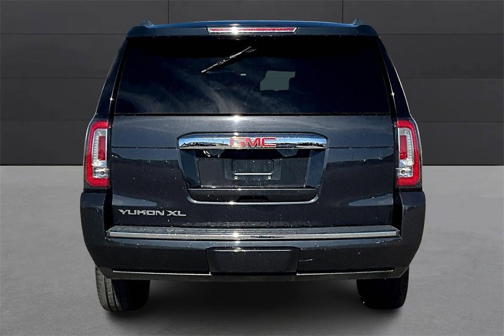 Used 2020 GMC Yukon XL Denali w/ Denali Ultimate Package image 6