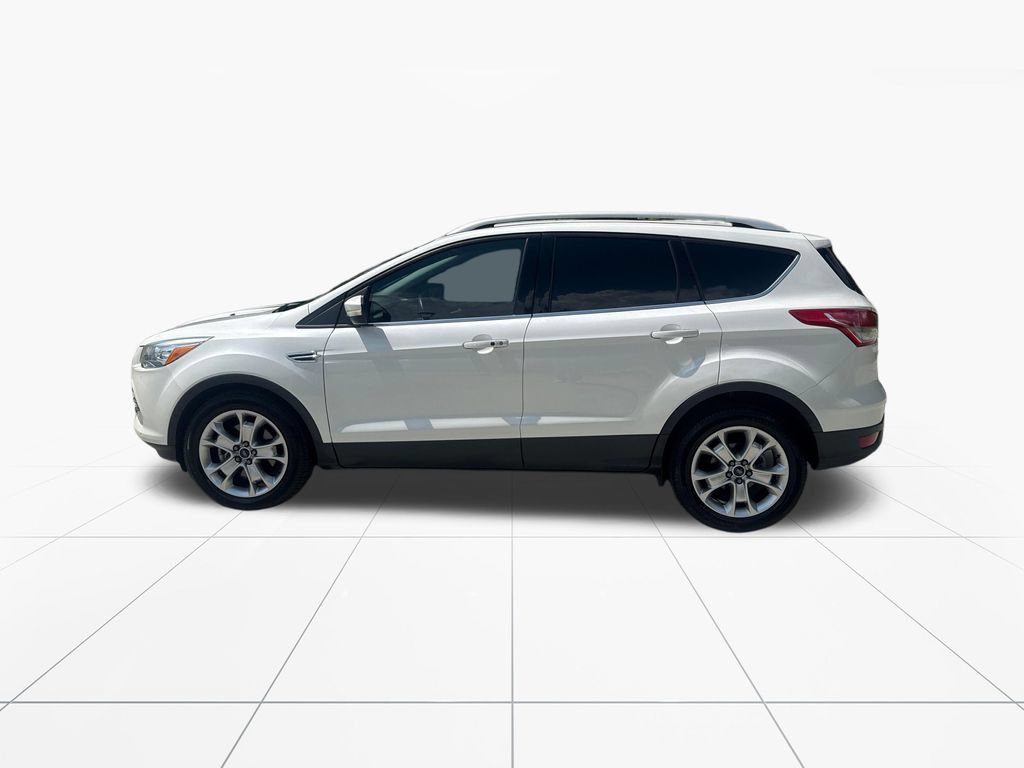 Used 2015 Ford Escape Titanium w/ Equipment Group 301A AWD/4WD video 4