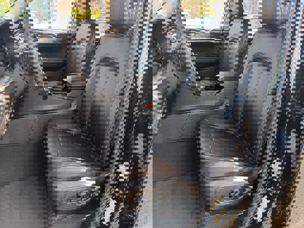 Used 2022 Jeep Grand Cherokee L Limited image 13