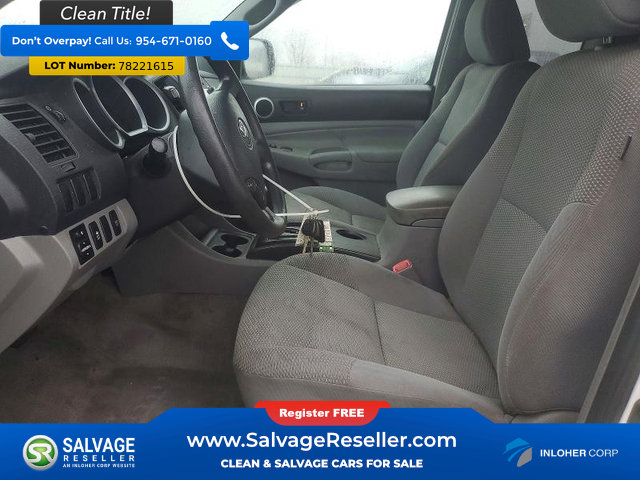 Used 2011 Toyota Tacoma 4x4 Access Cab V6 w/ Convenience Pkg image 9