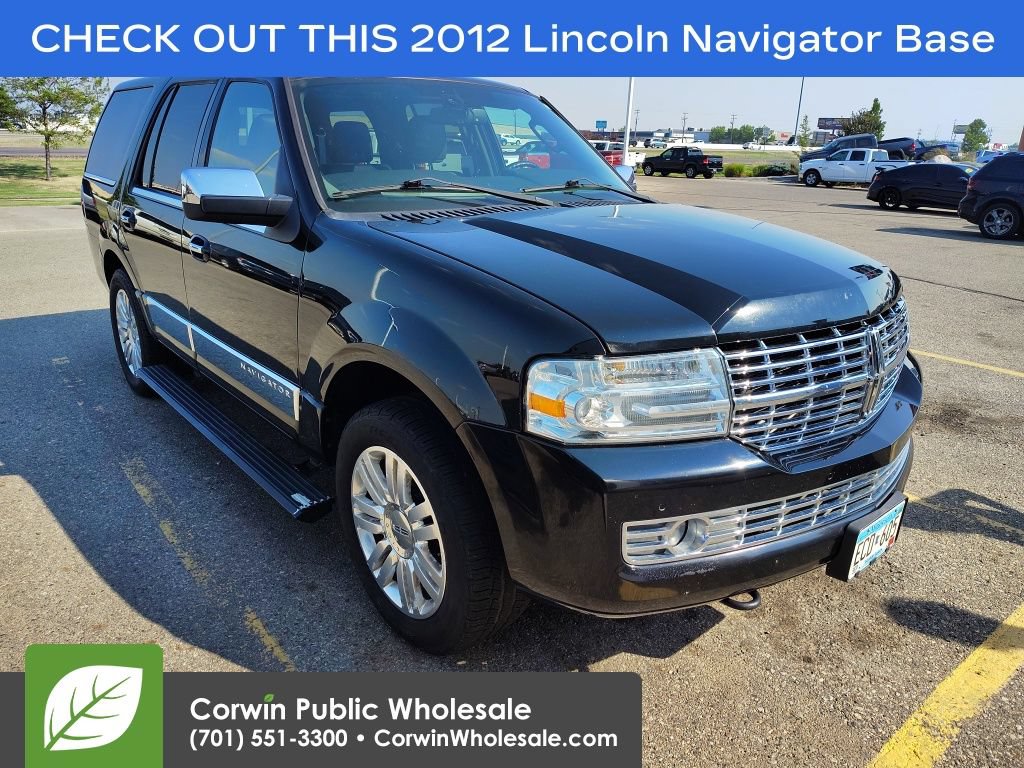 Used 2012 Lincoln Navigator 4WD image 1