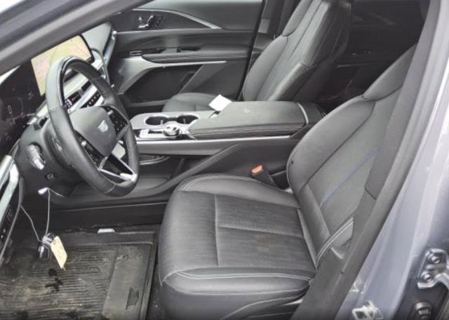 Certified 2025 Cadillac Lyriq Luxury w/ LPO, Floor Liner Package image 2