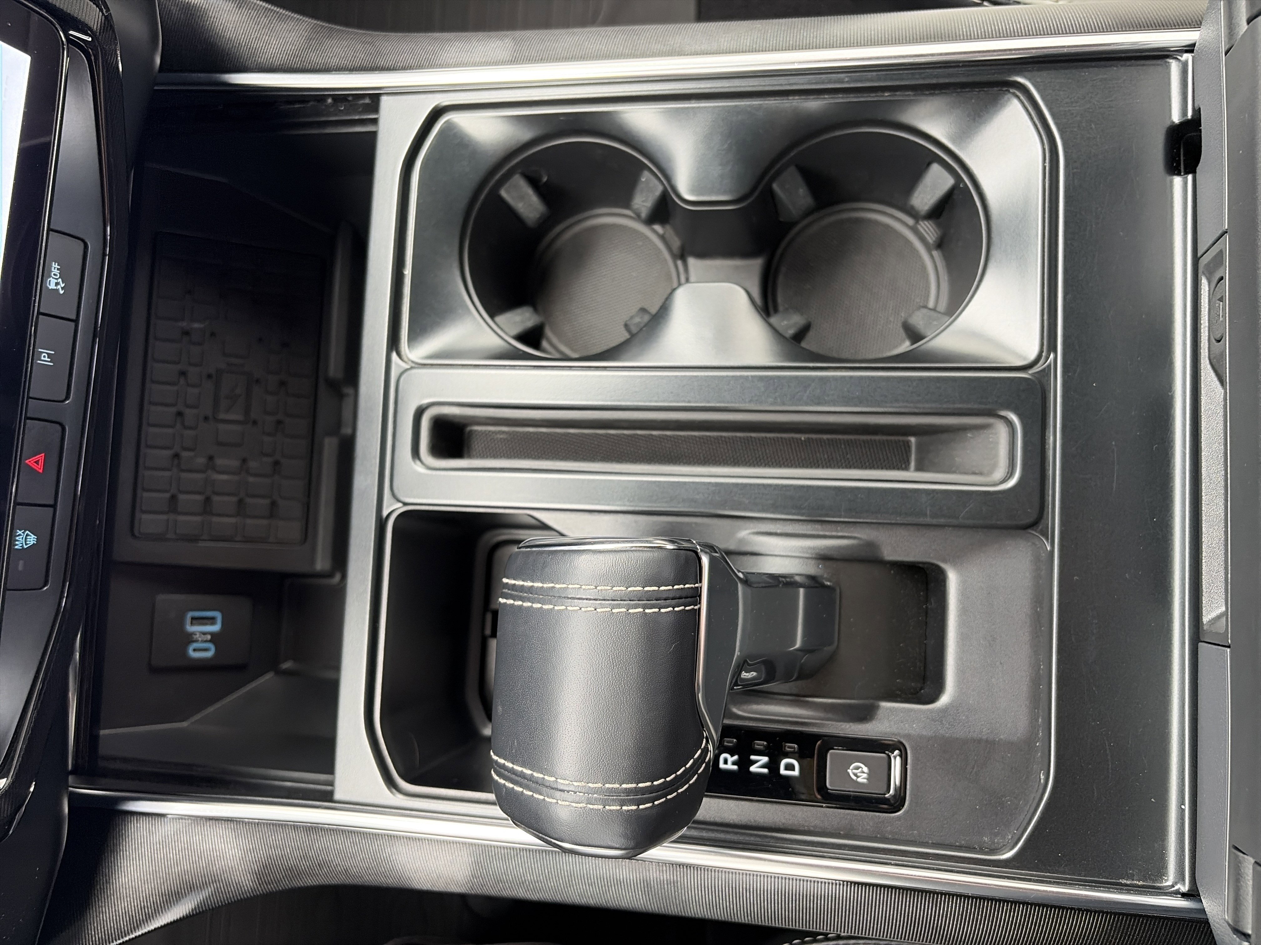 Used 2023 Ford F150 Lightning Platinum AWD/4WD image 17