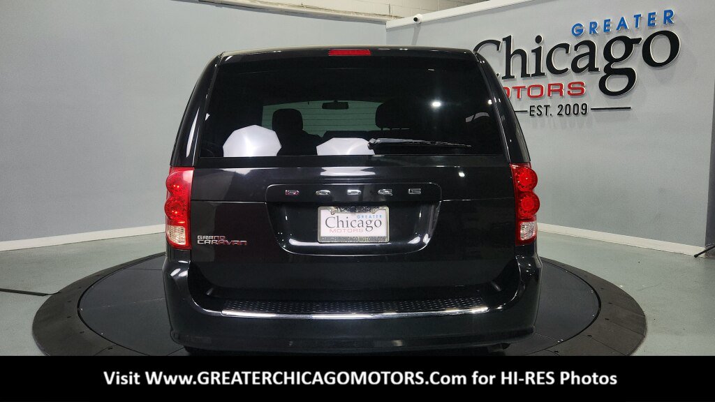 Used 2015 Dodge Grand Caravan SXT w/ Blacktop Package FWD image 11