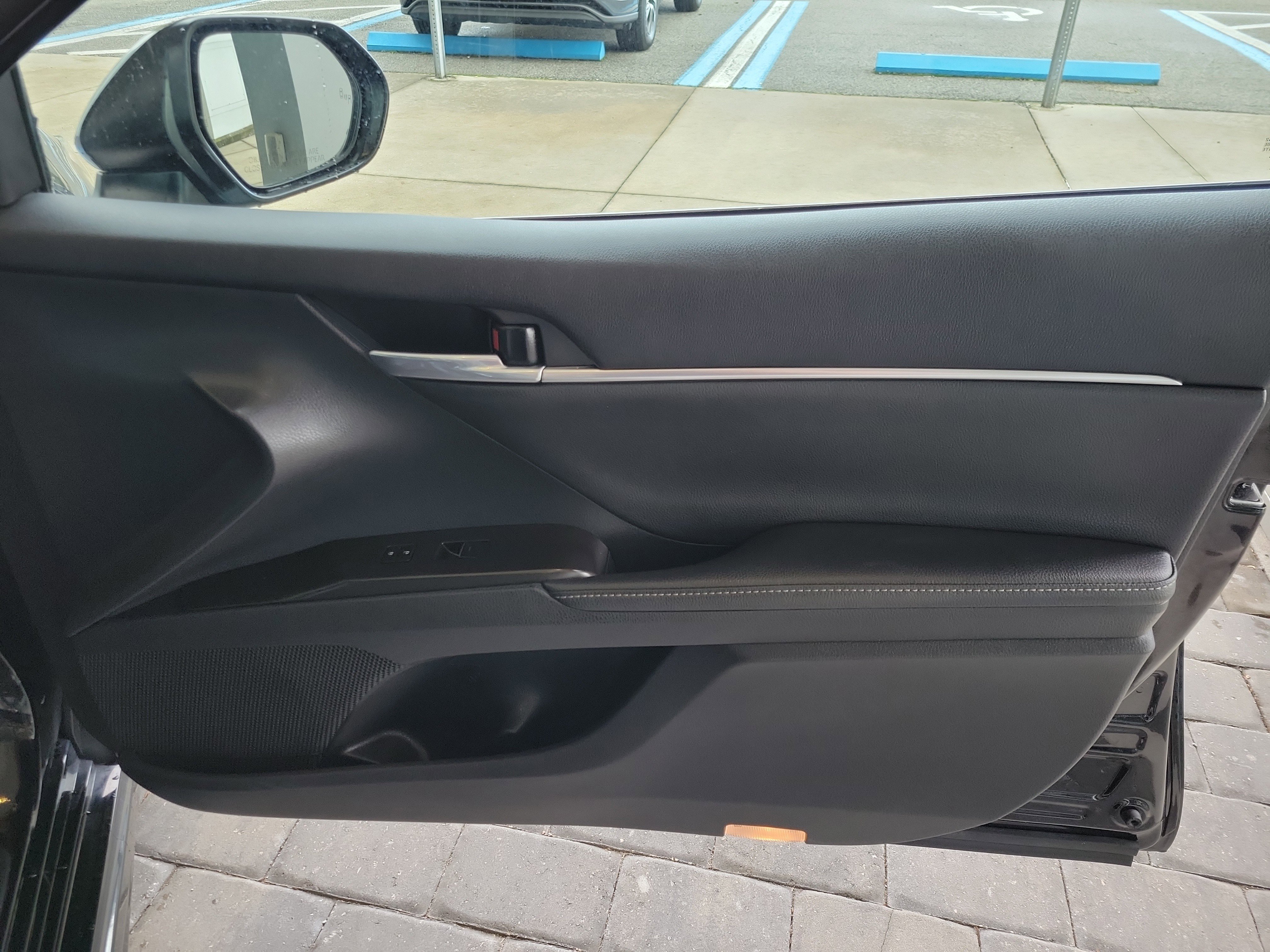 Used 2024 Toyota Camry XSE image 29