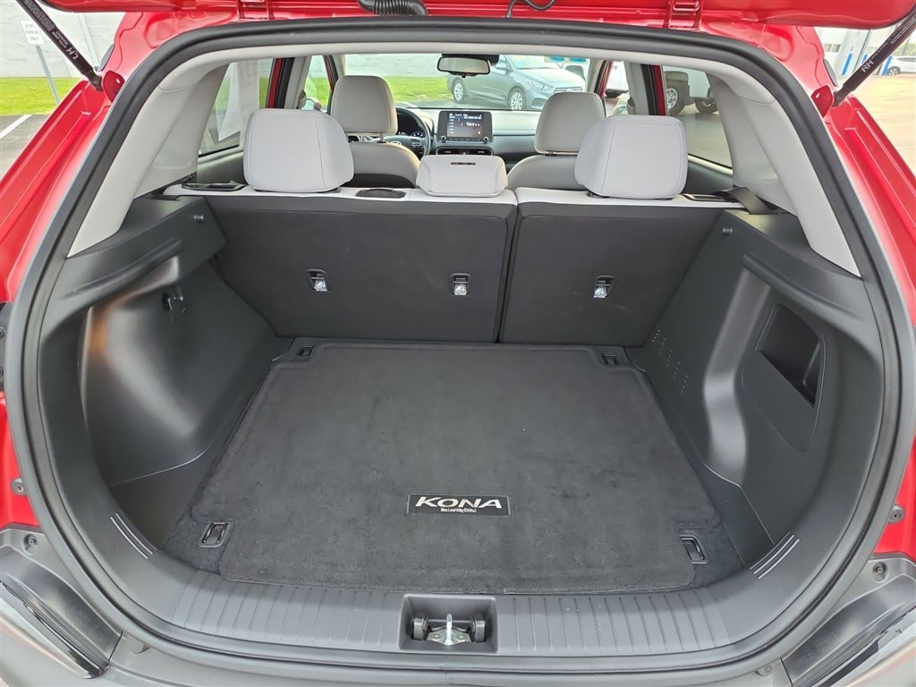 Used 2023 Hyundai Kona SEL w/ Cargo Package AWD/4WD image 18
