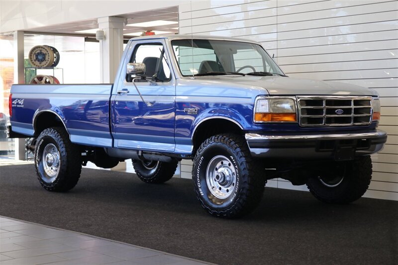 Used 1997 Ford F250 4x4 Regular Cab Heavy Duty image 2