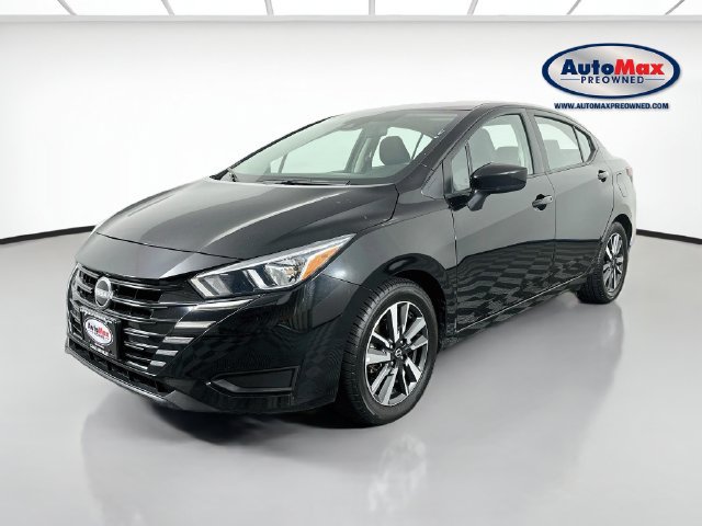 Used 2024 Nissan Versa SV FWD image 4