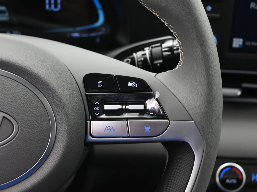 New 2026 Hyundai Elantra SEL Sport image 12