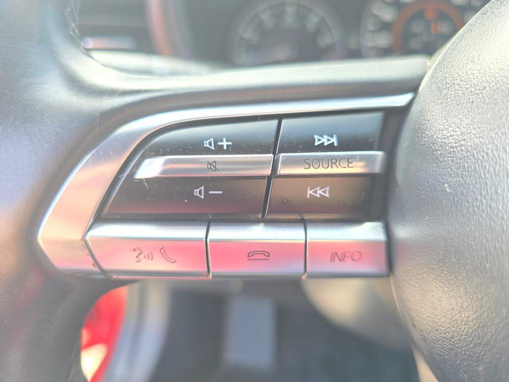 Used 2019 MAZDA MAZDA3 AWD Hatchback w/ Preferred Pkg image 14