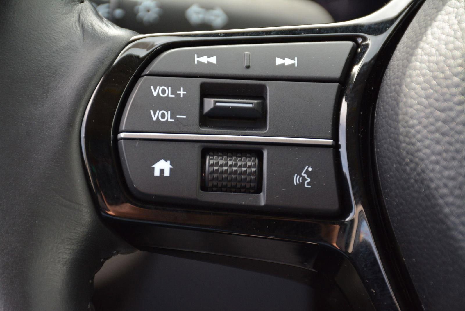 Used 2024 Honda HR-V EX-L image 26