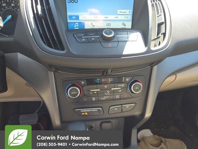 Used 2018 Ford Escape SE w/ Ford Safe & Smart Package AWD/4WD image 22