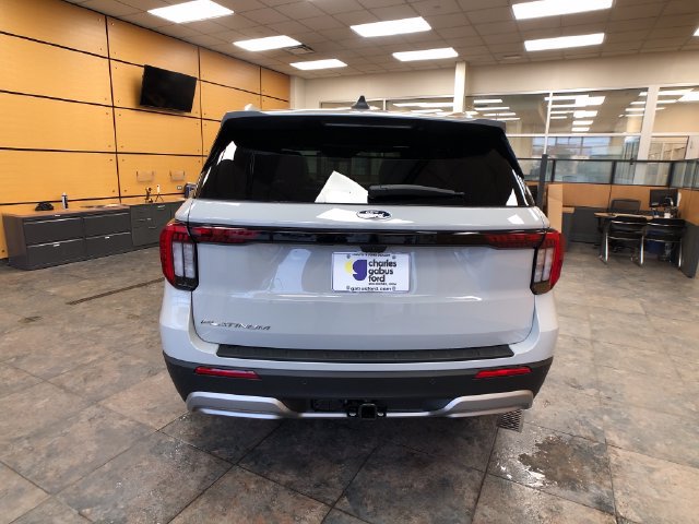 New 2027 Ford Explorer Platinum w/ LUX Leather Package AWD/4WD image 6