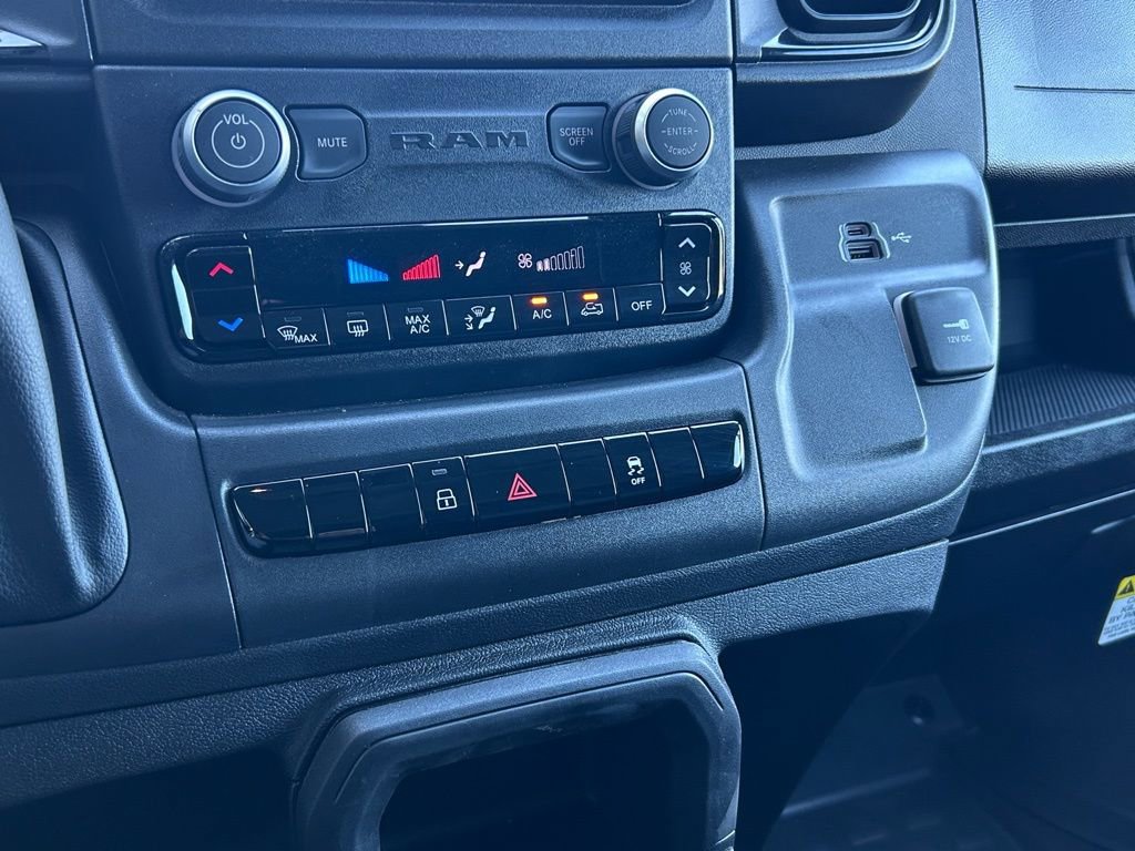 Used 2025 RAM ProMaster 3500 w/ Convenience Group FWD image 19