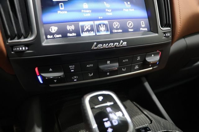 Used 2019 Maserati Levante S GranLusso AWD/4WD image 28
