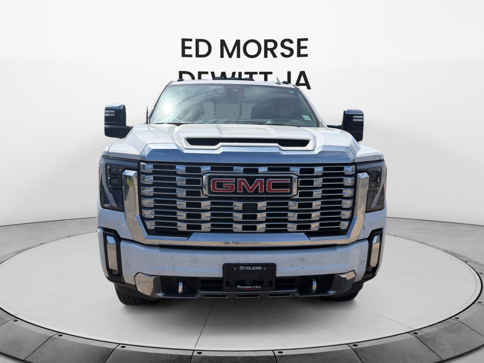 Used 2024 GMC Sierra 3500 Denali w/ Denali Reserve Package AWD/4WD image 8