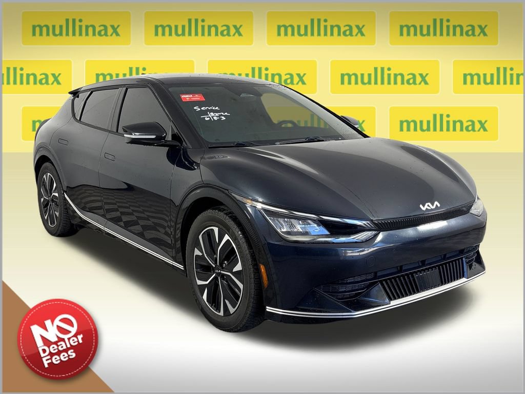 Used 2022 Kia EV6 Wind RWD image 1