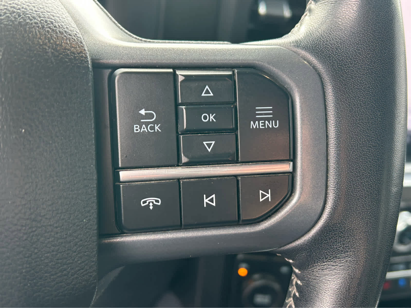 Used 2024 Ford F250 Lariat w/ Chrome Package image 28