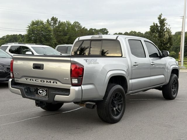 Used 2022 Toyota Tacoma SR AWD/4WD image 3
