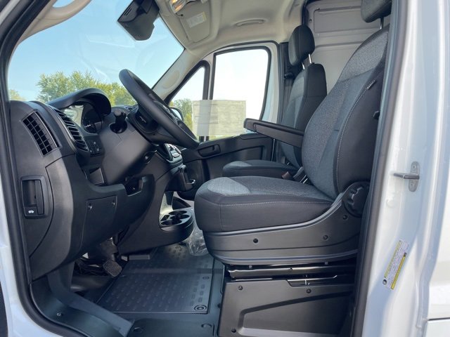 New 2025 RAM ProMaster 2500 w/ Convenience Group image 8