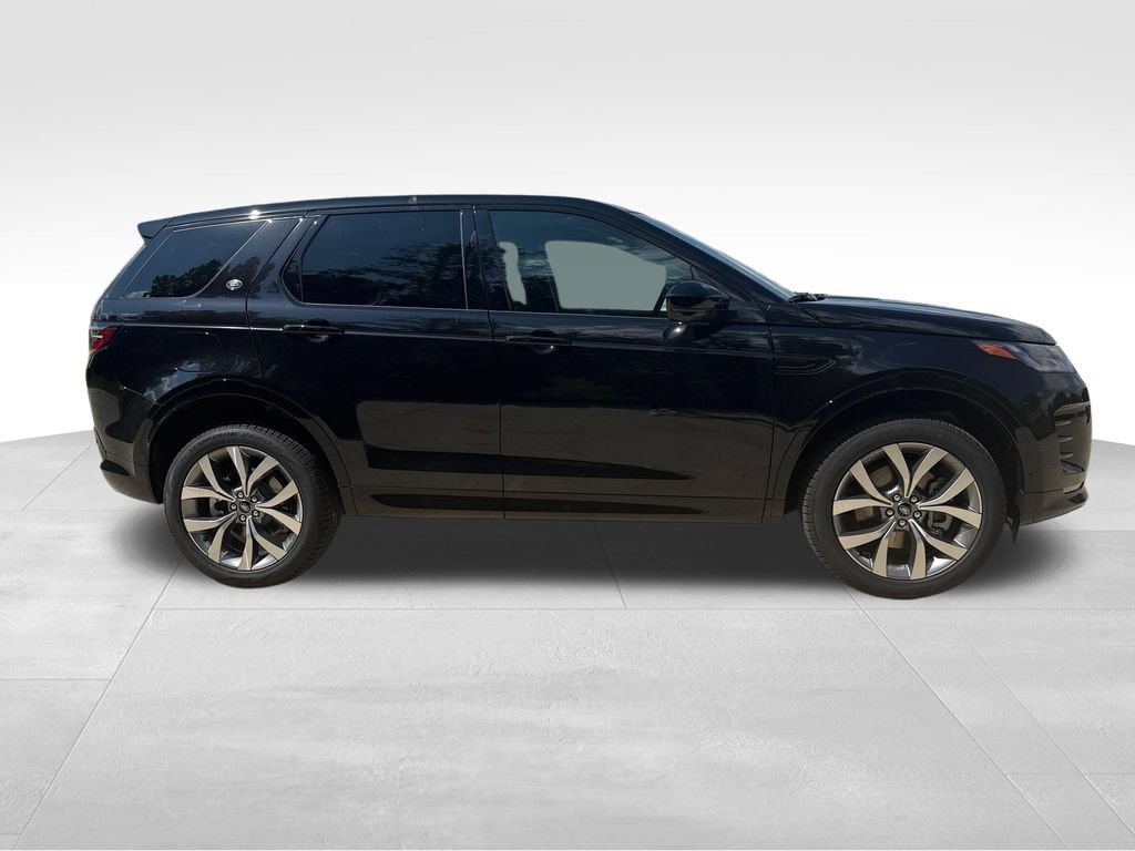 New 2026 Land Rover Discovery Sport Landmark AWD/4WD image 6