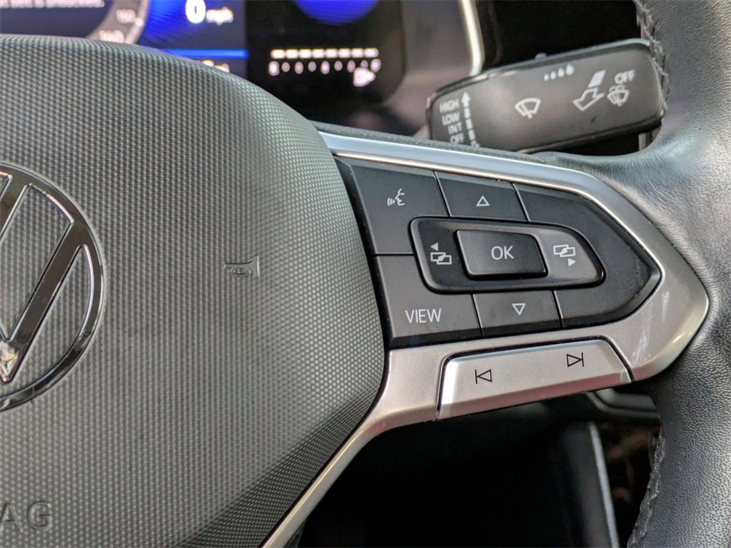 Used 2024 Volkswagen Jetta SE image 21