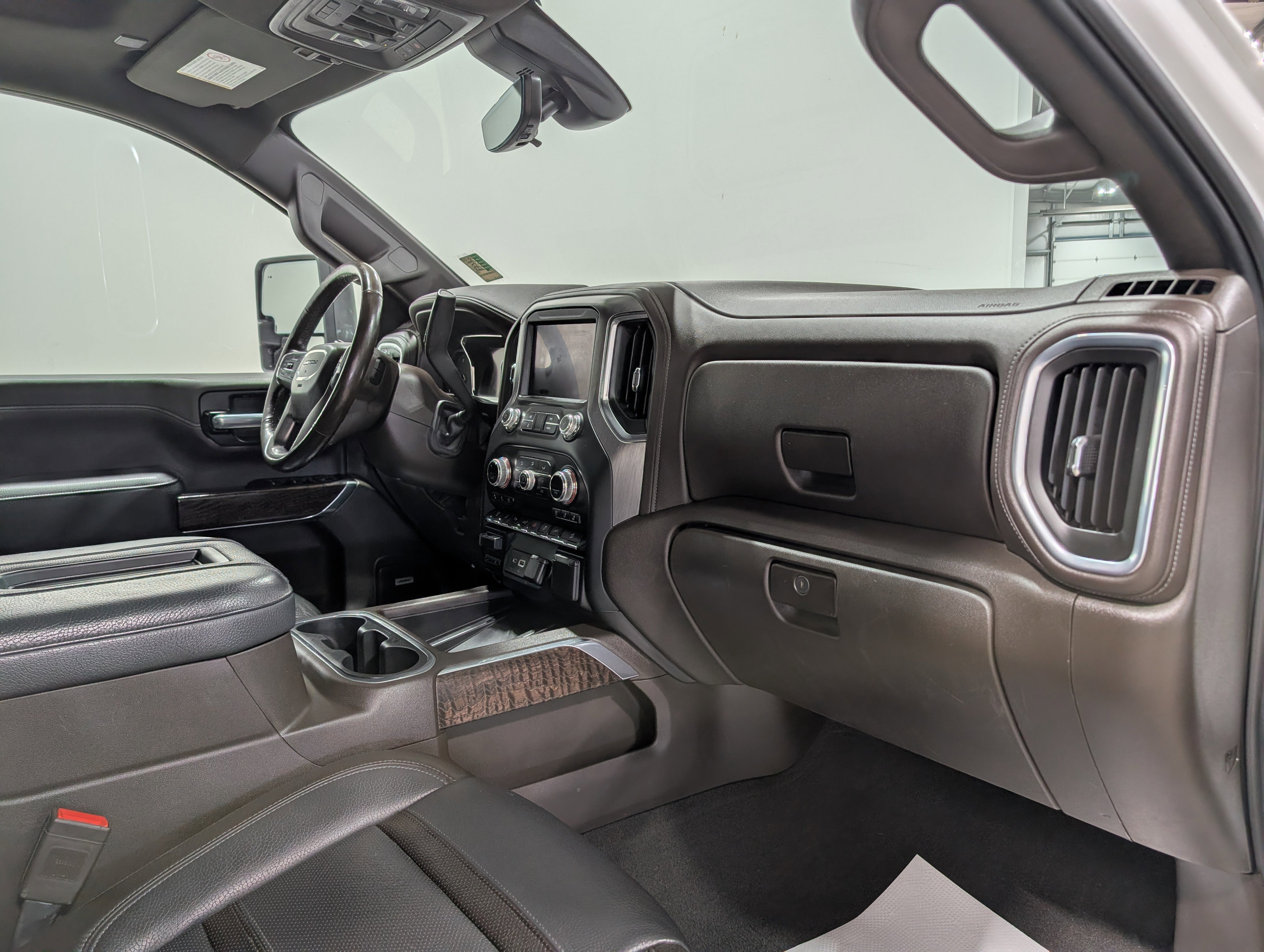 Used 2020 GMC Sierra 2500 Denali w/ Denali Ultimate Package AWD/4WD image 20