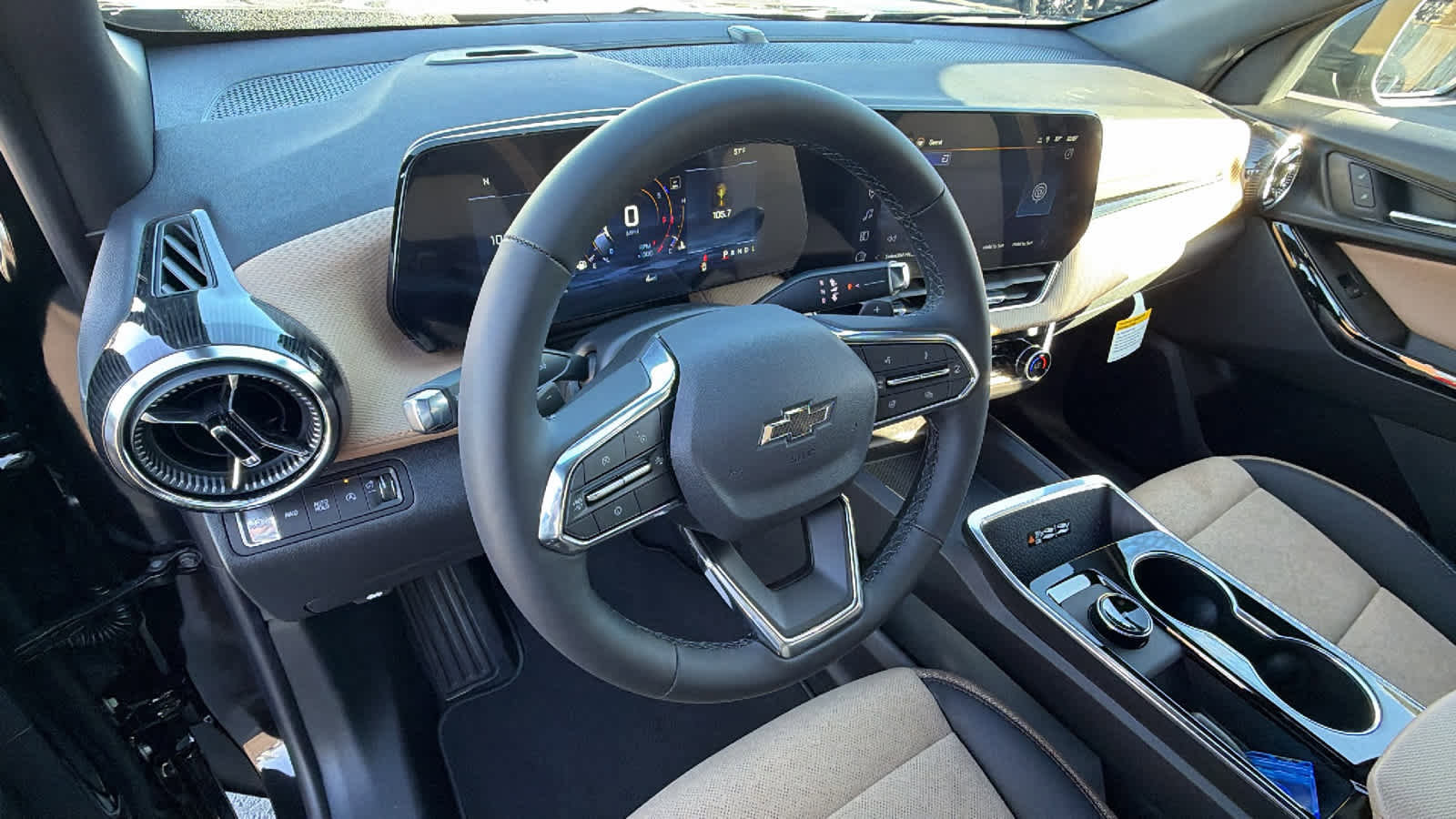 New 2026 Chevrolet Equinox ACTIV w/ Convenience Package III image 10