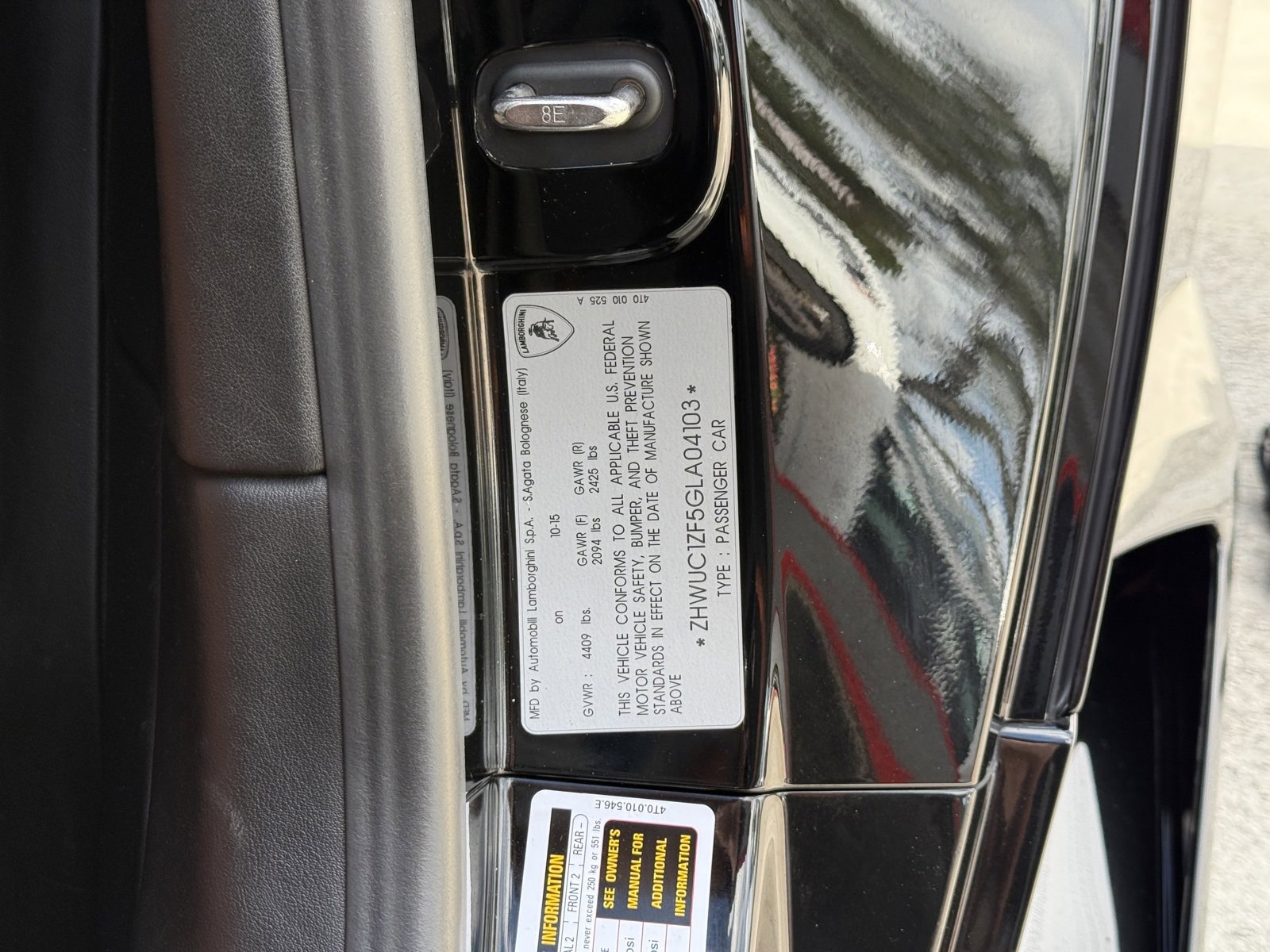 Used 2016 Lamborghini Huracan LP 610-4 image 24