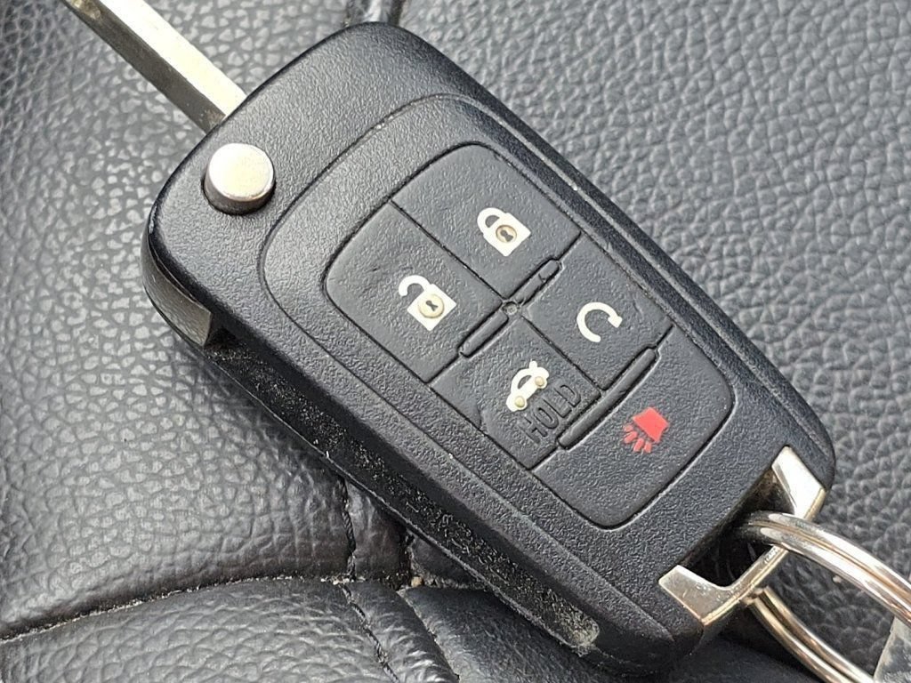 Used 2016 Chevrolet Malibu LTZ FWD image 35