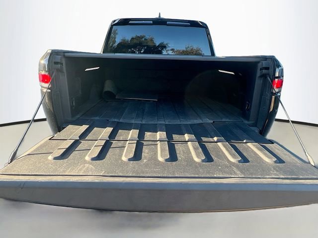 Used 2022 Rivian R1T Adventure image 28