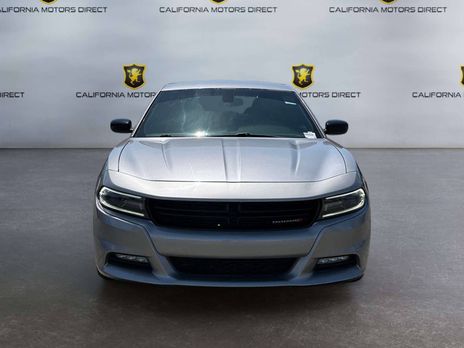 Used 2017 Dodge Charger R/T w/ Blacktop Package RWD image 8