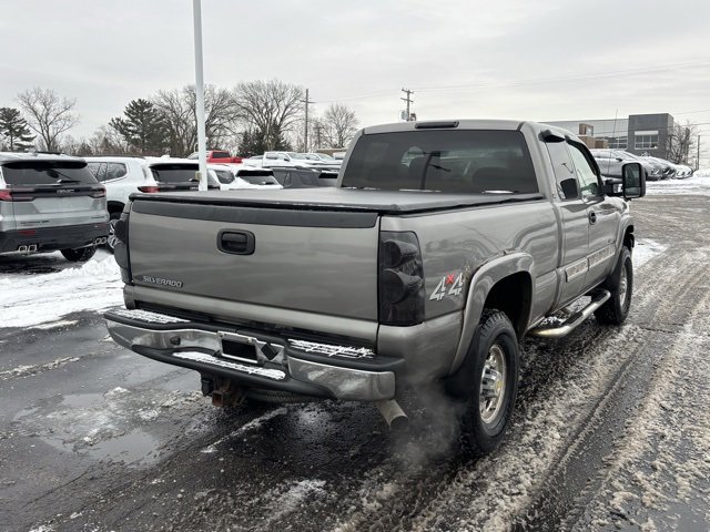 Used 2006 Chevrolet Silverado 2500 LT w/ Snow Plow Prep Package image 5