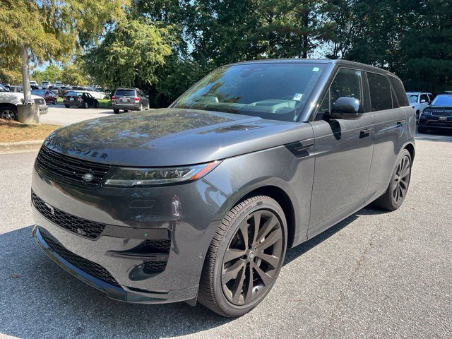 Used 2025 Land Rover Range Rover Sport Dynamic SE