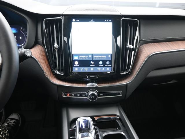 Used 2023 Volvo XC60 B6 Ultimate w/ Protection Package Premier image 12