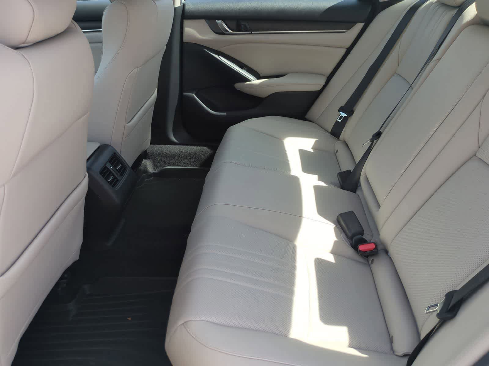 Used 2019 Honda Accord EX-L image 20