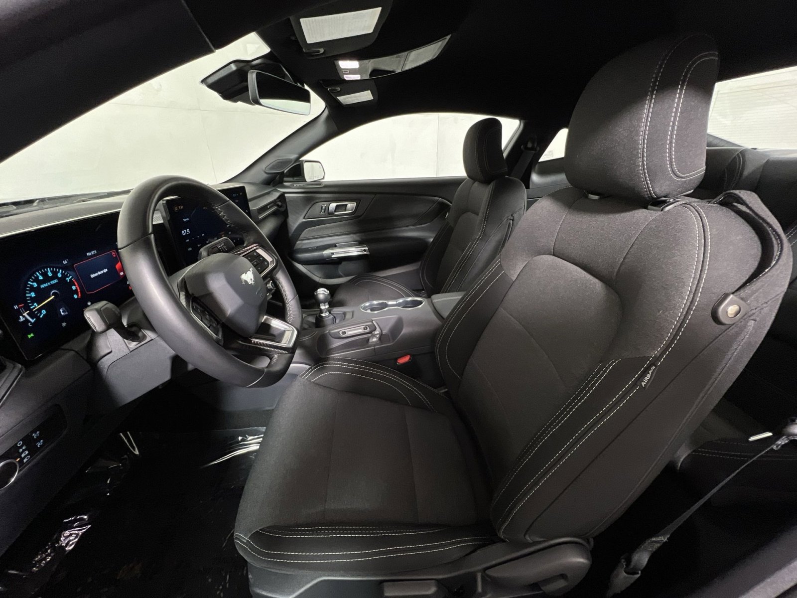 Used 2025 Ford Mustang GT w/ GT Performance Package RWD image 13