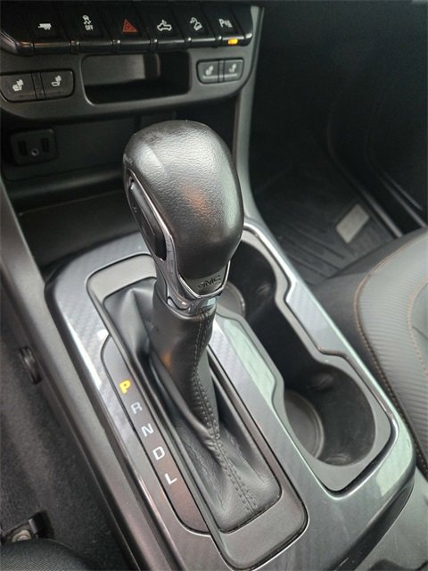 Used 2022 GMC Canyon AT4 image 16