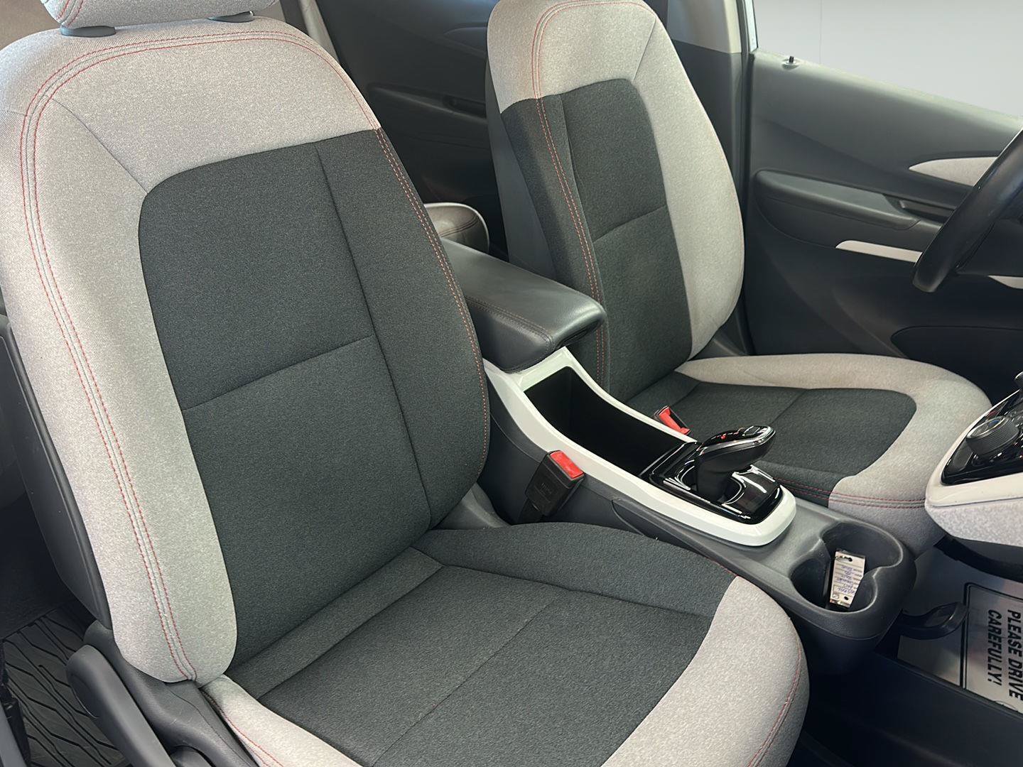 Used 2017 Chevrolet Bolt LT FWD image 21